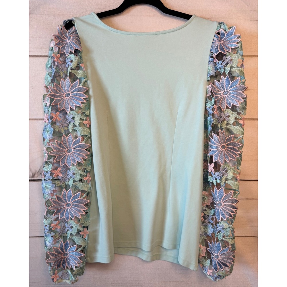 Boston Proper Mint Green Floral Guipure Lace Long Sleeve Scoop Neck Top Size M - Picture 6 of 6